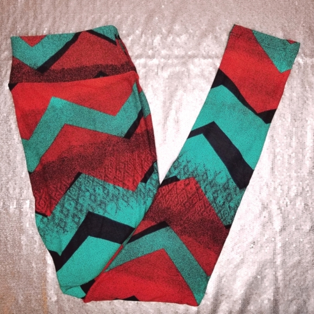 LuLaRoe BNWOT TC leggings - aqua & orange chevron